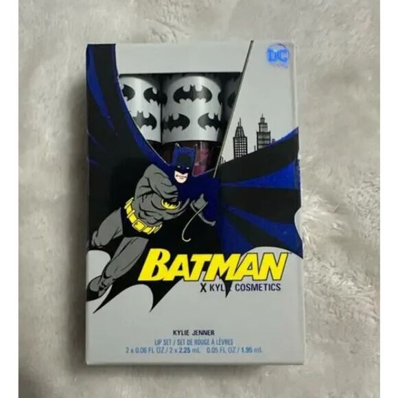 Batman x Kylie Cosmetics Makeup Set Lipstick Eyeliner Highlighter Eyeshadow NIB - Picture 7 of 16